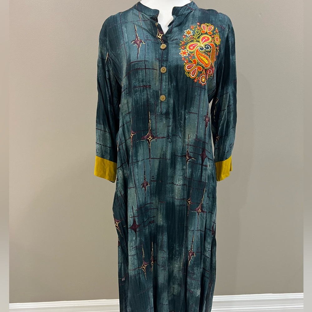 Indian Kurta and Pajami Set